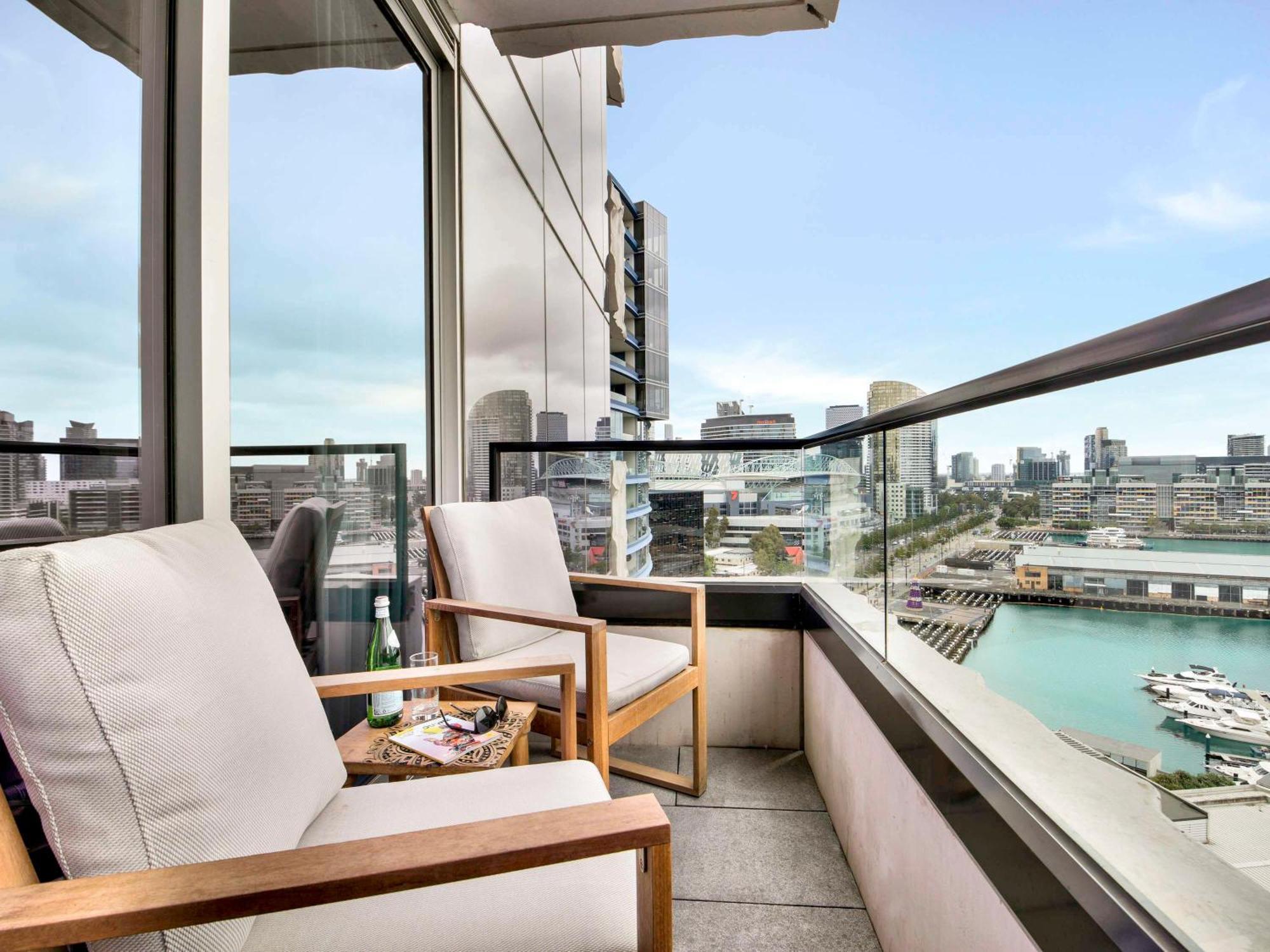 The Sebel Residences Melbourne Docklands Serviced Apartments Exteriör bild